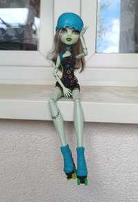 Lalka Monster High Frankie Stein Skultimate Roller Maze Mattel