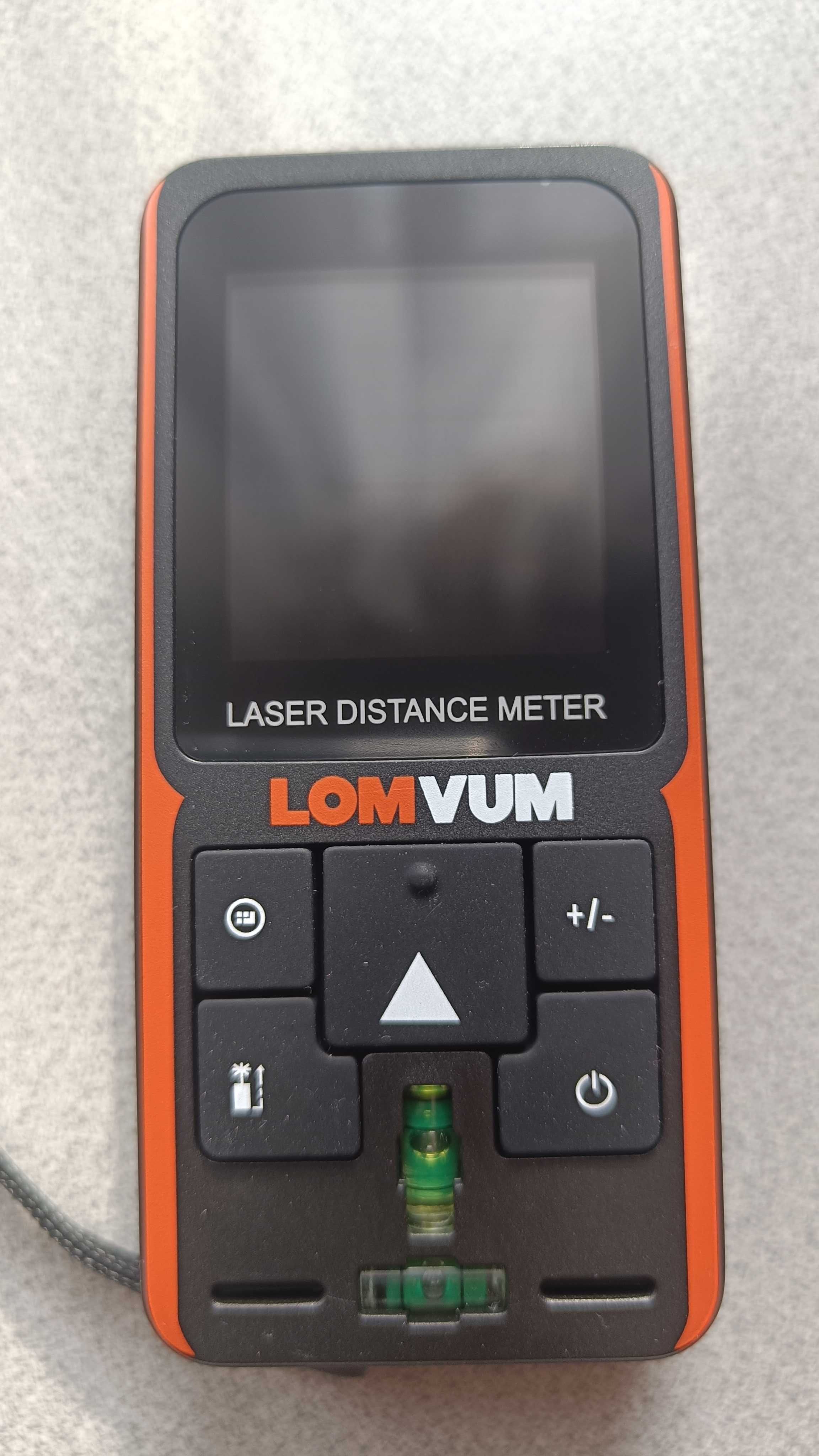 Dalmierz laserowy  +- 2 mm, 120 m