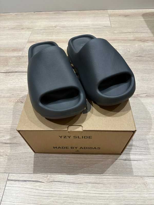 Adidas Yeezy Slide Granite r. 38 (US 5) DSWT