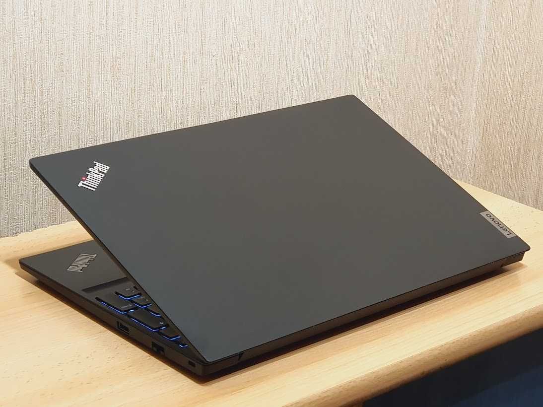 Ноутбук Lenovo ThinkPad E15 Gen 2 Core i3-1115G4 SSD256 Батарея10годин