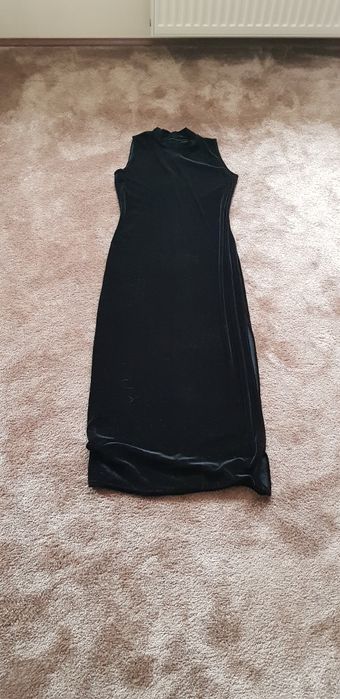 Sukienka czarna aksamitna 36/38