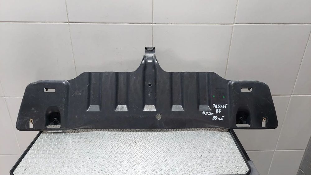 OSŁONA POD BELKĘ TYŁ VW PASSAT B7 2,0 TDI R2013 NR 3C0501713