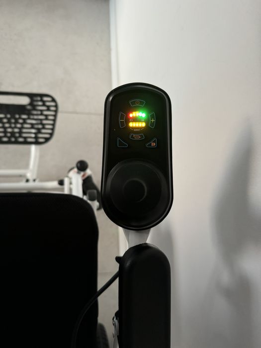 Wózek inwalidzki elektryczny nowy