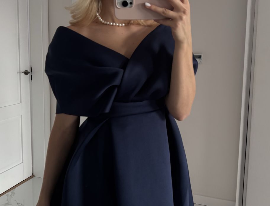 Granatowa sukienka midi 34 XS na studniówkę bal Andrzejki Asos
