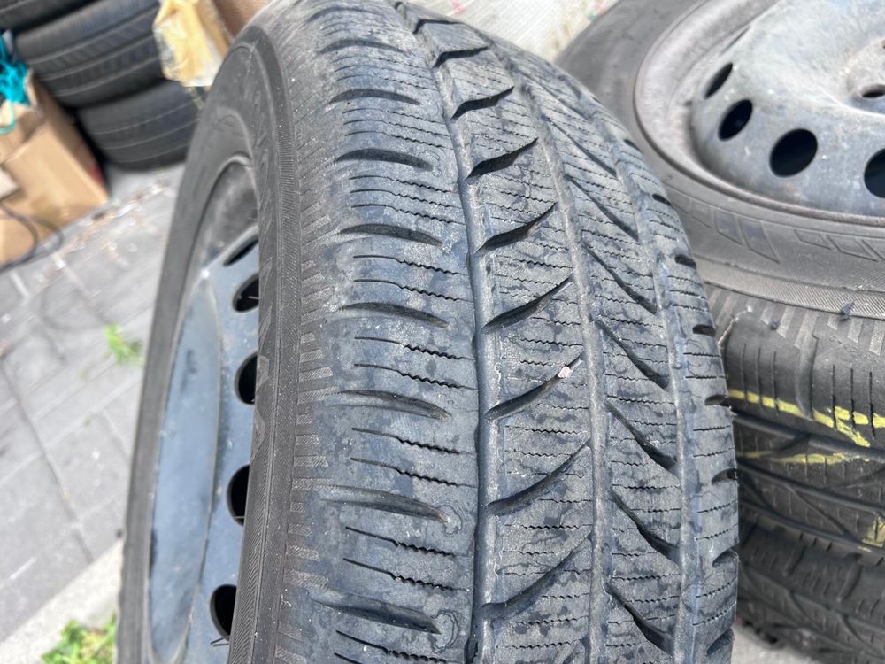 Koła z oponami Yokohama 205/65/16 Rozstaw śrub 118x5