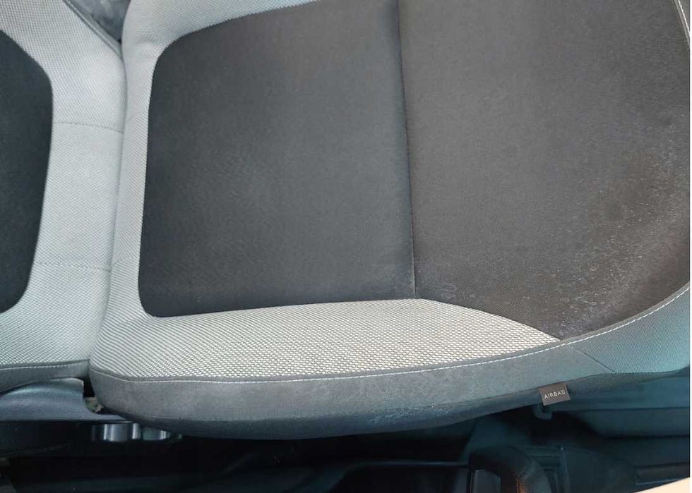 Skoda Fabia III Kombi Fotel Fotele Kanapa Komplet