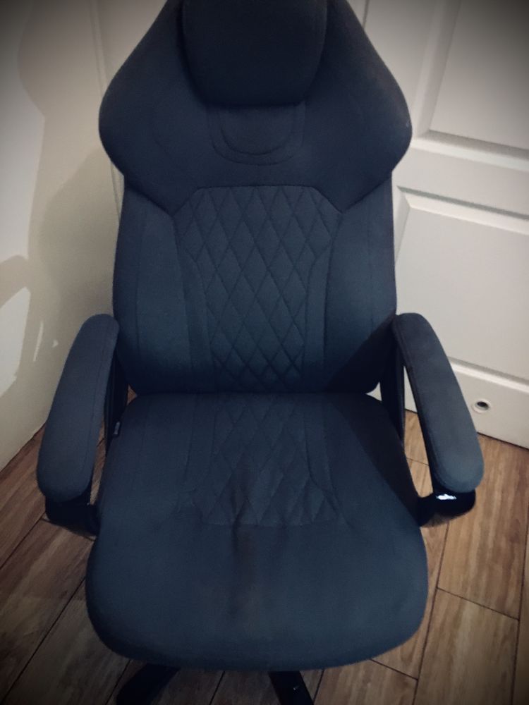 Fotel biurowy „prototype”