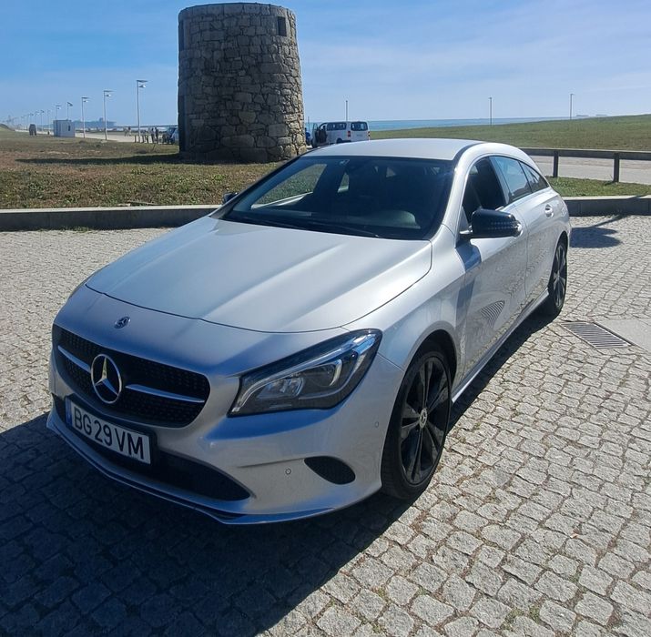 Mercedes benz CLA200
