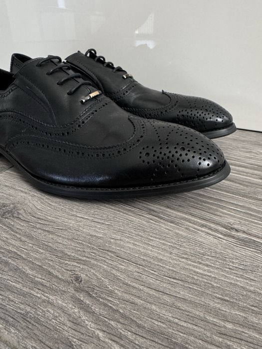 Nowe czarne eleganckie półbuty skórzane Eldemas 42