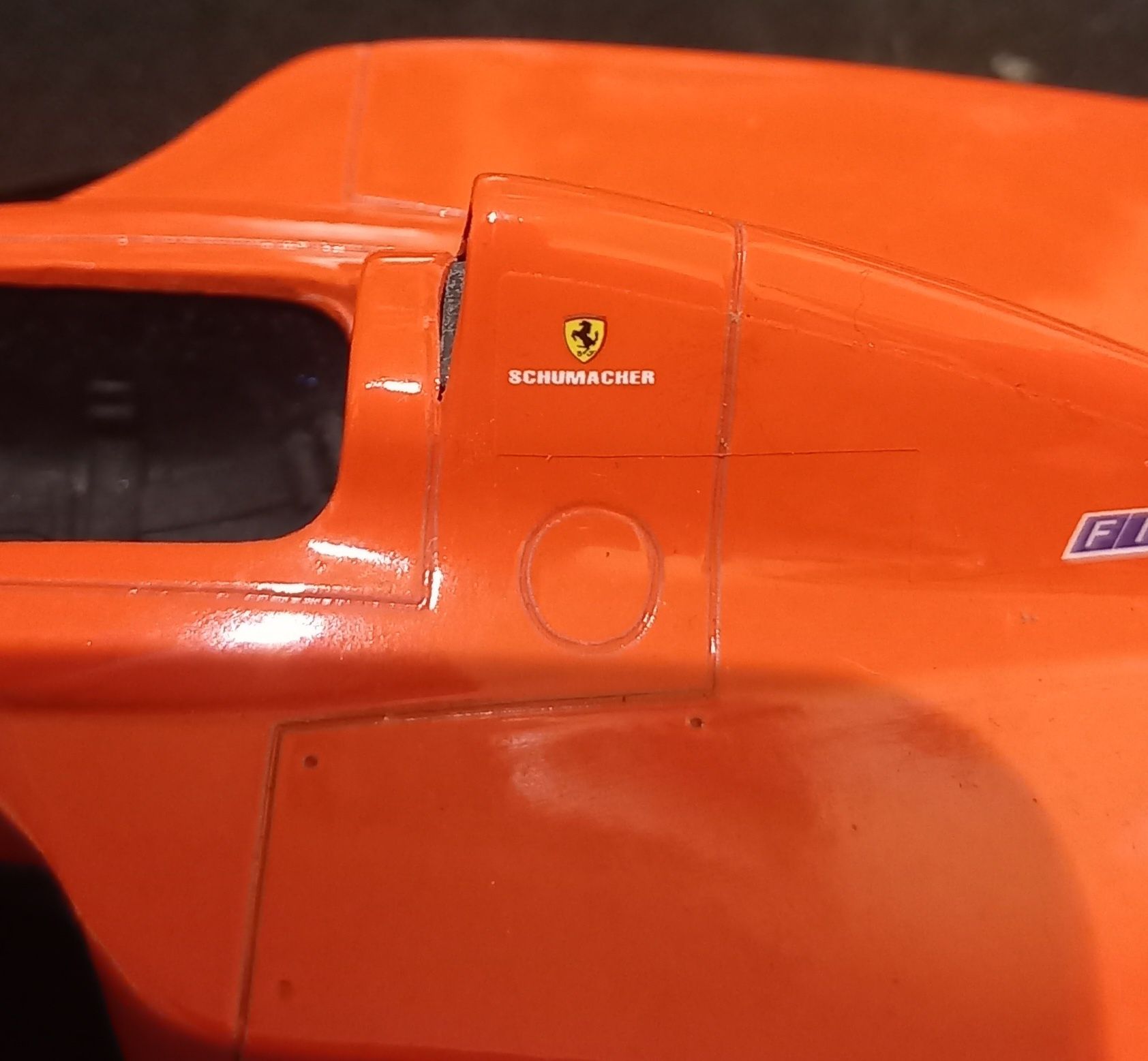 Hot Wheels 1/24, Ferrari Michael Schumacher, 2000