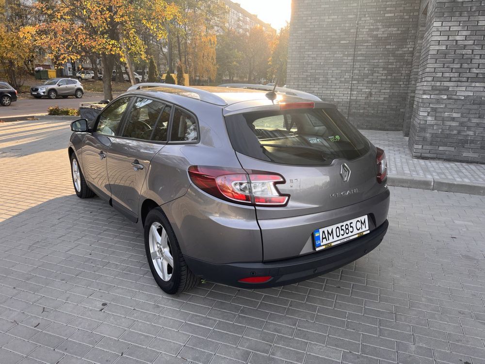 Автомобіль Renault Megane