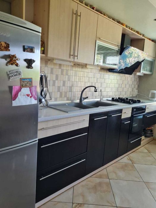 Продам 3-х пов. цегляний БУДИНОК в с. ВІЛЬНІЙ ТЕРЕШКІВЦІ.  137000