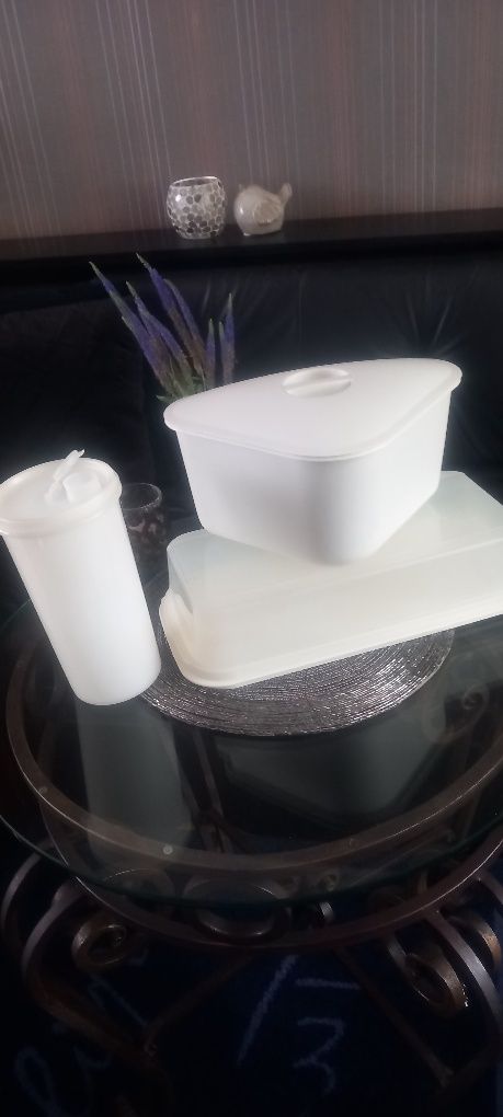 Tupperware- pojemniki