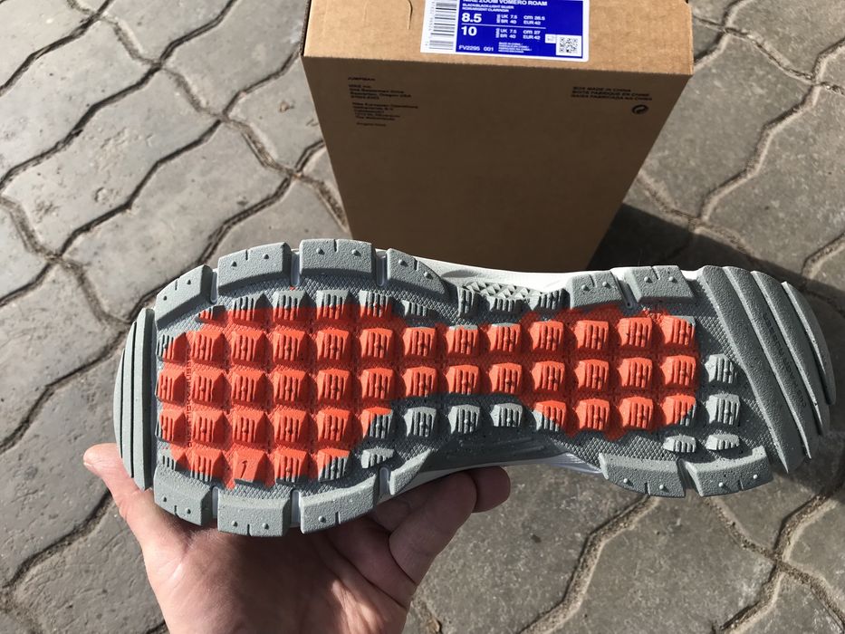 Nike Air Zoom Vomero Roam