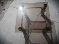 Mesa em vidro bom estado