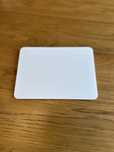 Apple Magic Trackpad, kabel w zestawie