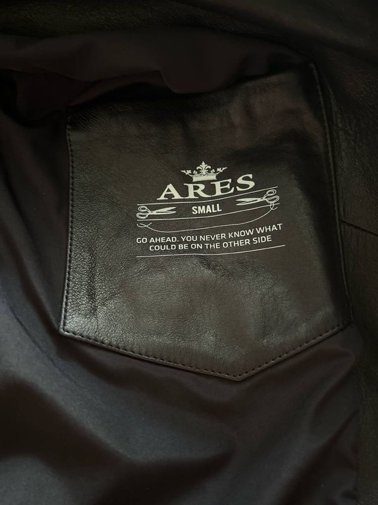 Кожанная куртка Ares , логотип Fendi , S-M
