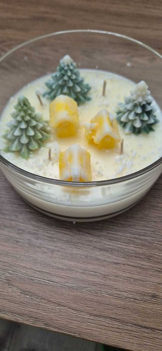 Świeca sojowa świąteczna ręcznie robiona