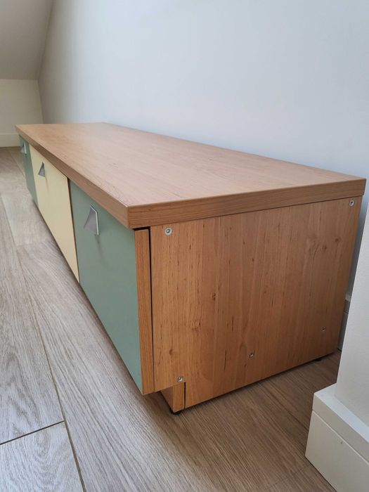 Szafka drewniana z 3 szufladami