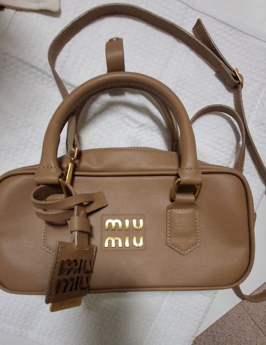 Carteira _ mala miu miu
