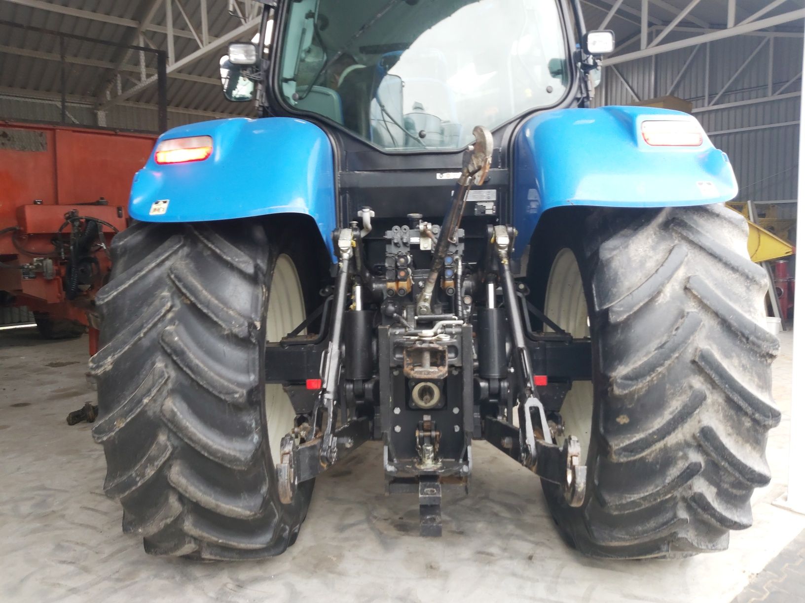 New holland  T7040