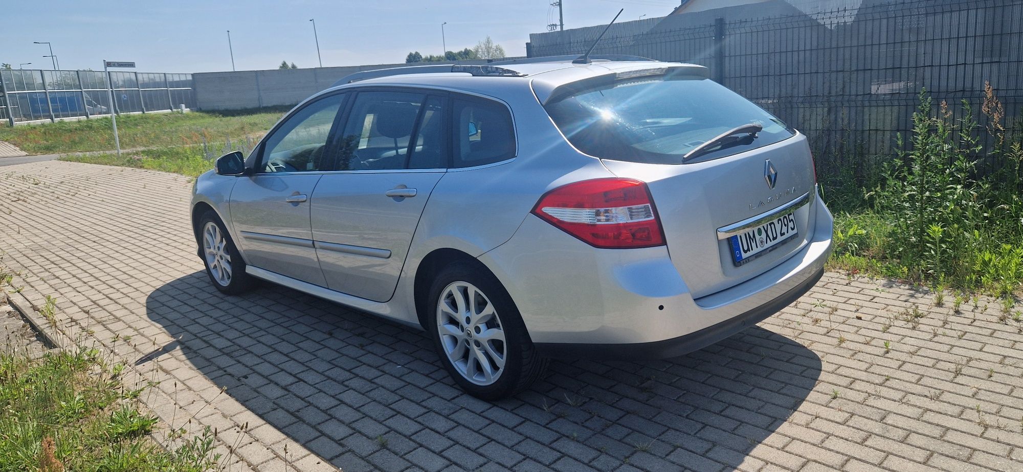 Renault Laguna III Kombi 2.0 16v Dynamique z Niemiec od I właściciela