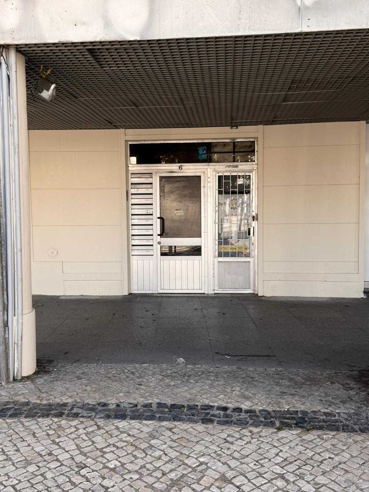 local de commerço équipado(tecnologia informatique)