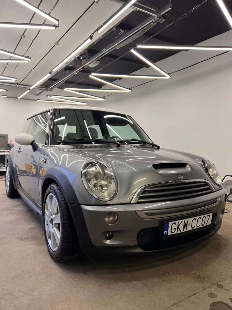 Mini Cooper S , 170 km