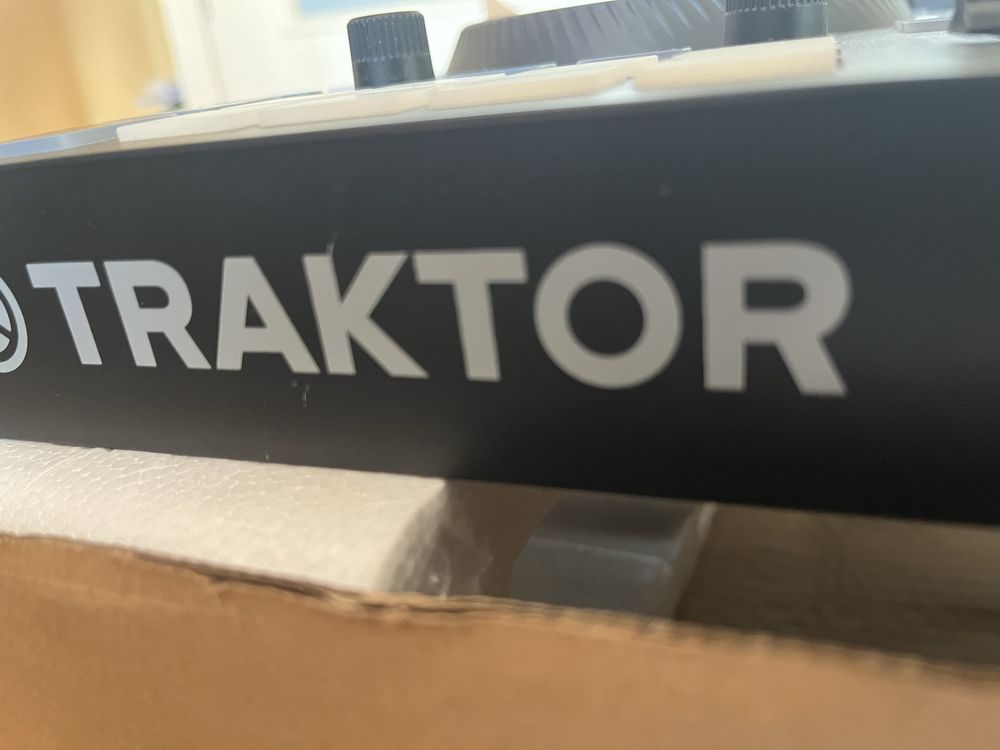 Kontroler traktor s3 native instruments