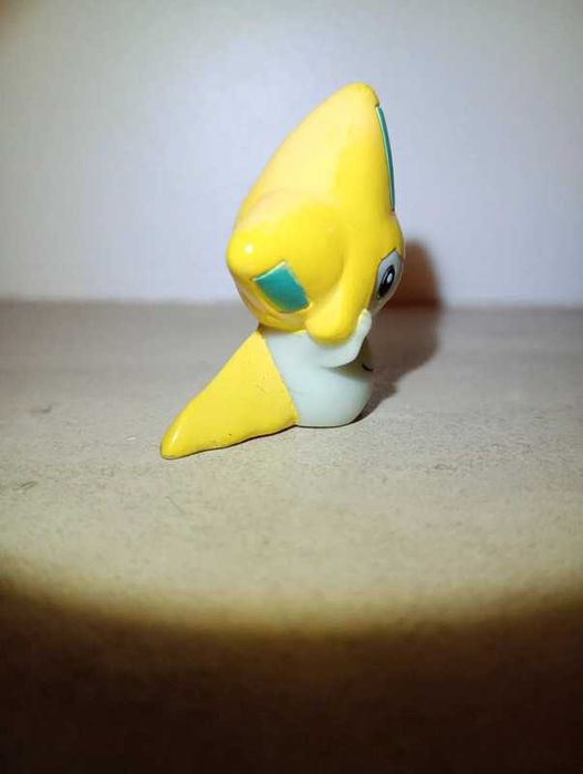 Figura Pokémon jirachi