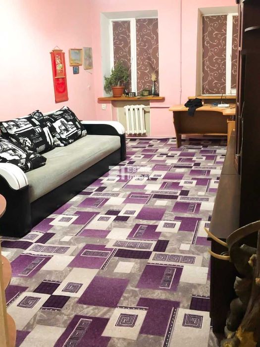 Продам 2 кімн. квартиру на вул. Євгена Храпка, 7