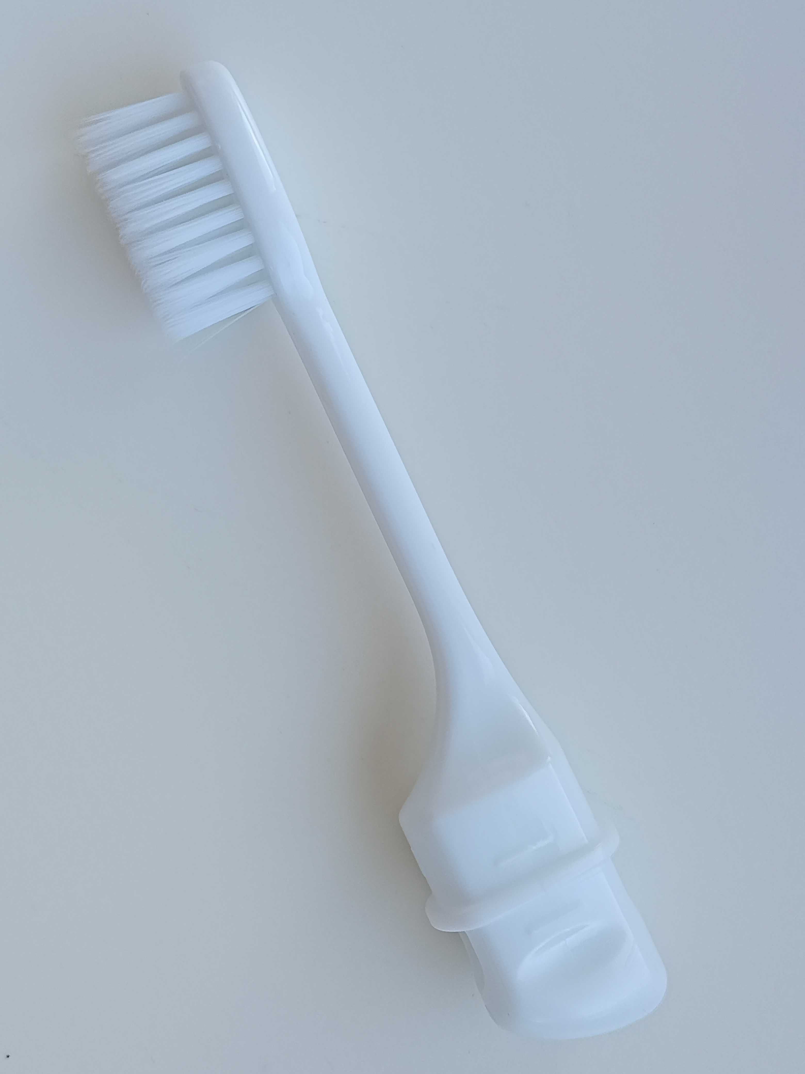Зубная щетка складная, зубна щітка складна дорожня.