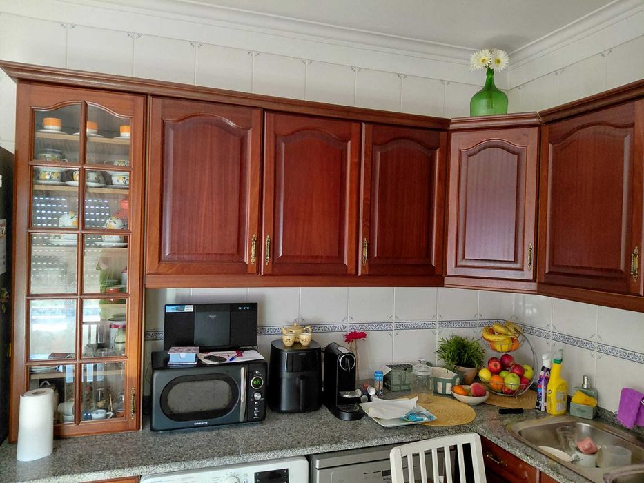Móveis de Cozinha + Bancada de Granito