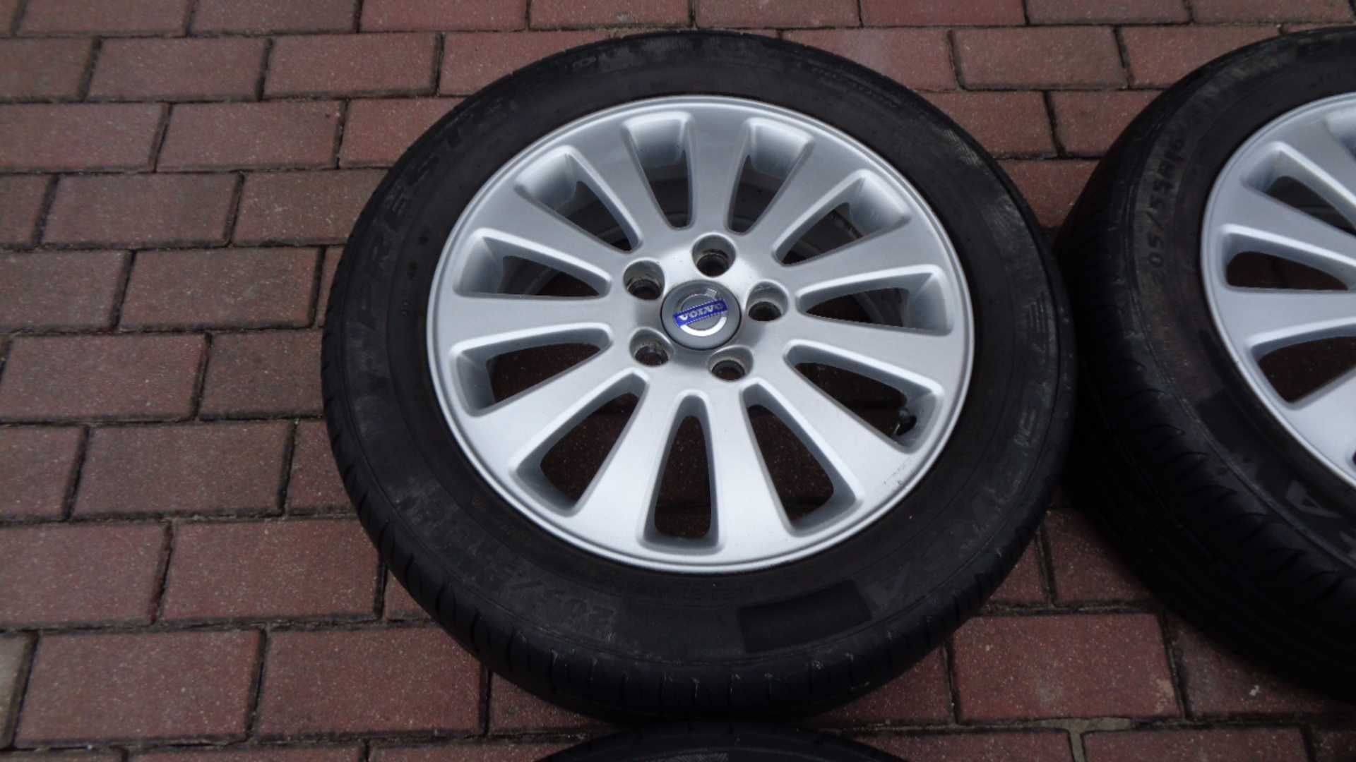 Alufelgi 16 Volvo C30 S40 V50 S60 z oponami letnimi 6mm 5x108 oryginał