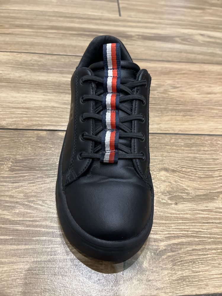 Buty Tommy Hilfiger r. 34