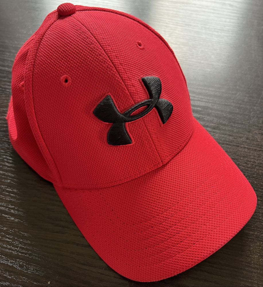 Czapka z daszkiem Under Armour M/L czerwona