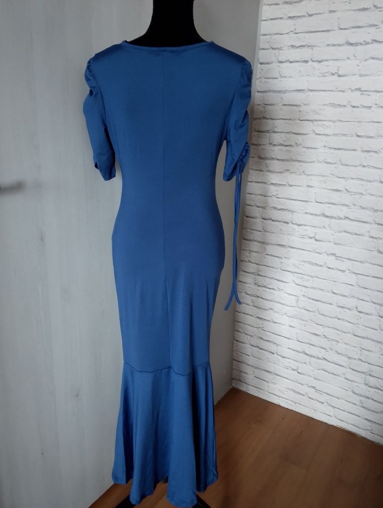 Elegancka sukienka M ciemnoniebieska