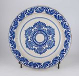 Prato grande em faiança Portuguesa Séc. XIX - 30.50 cm