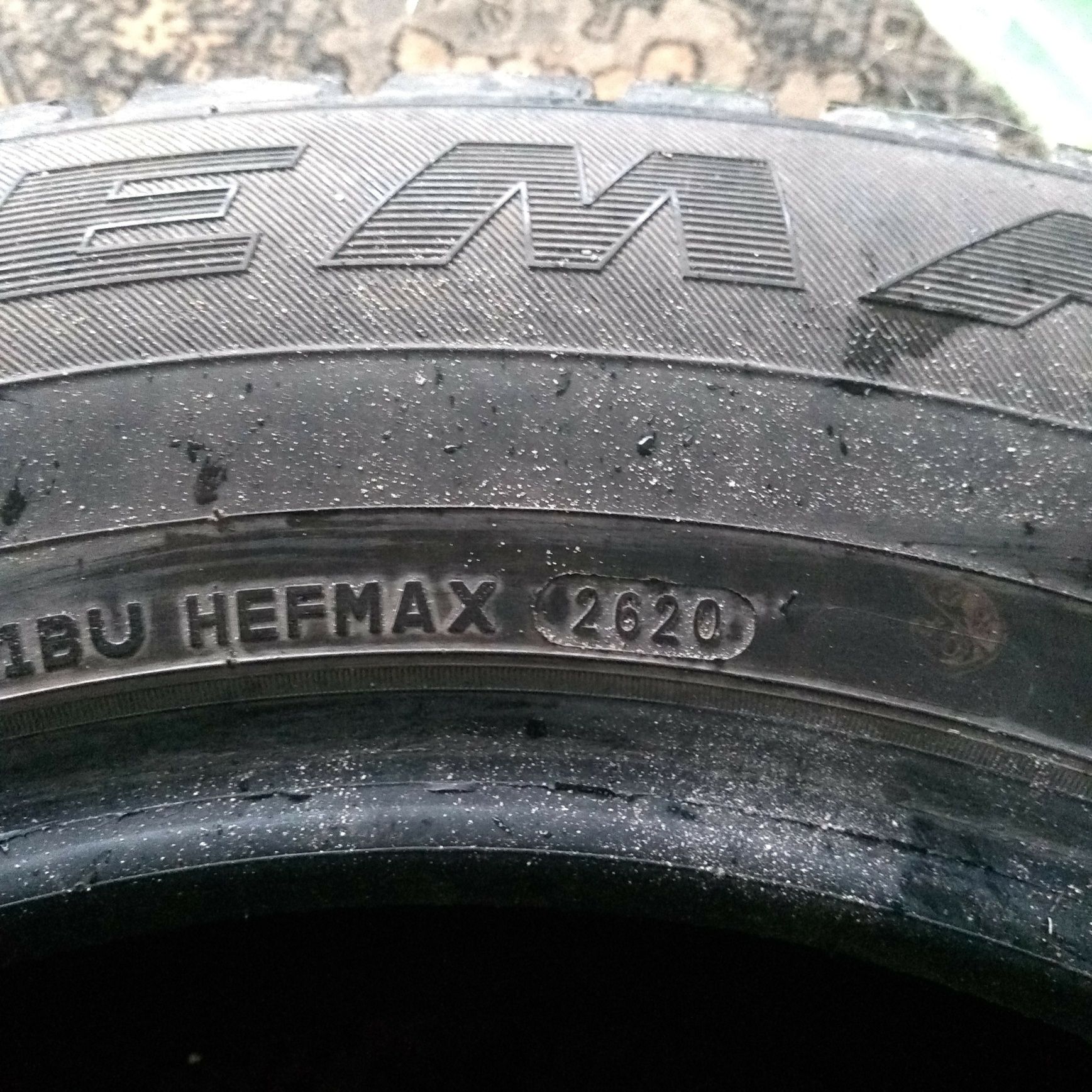 Зимняя резина 235/65r17