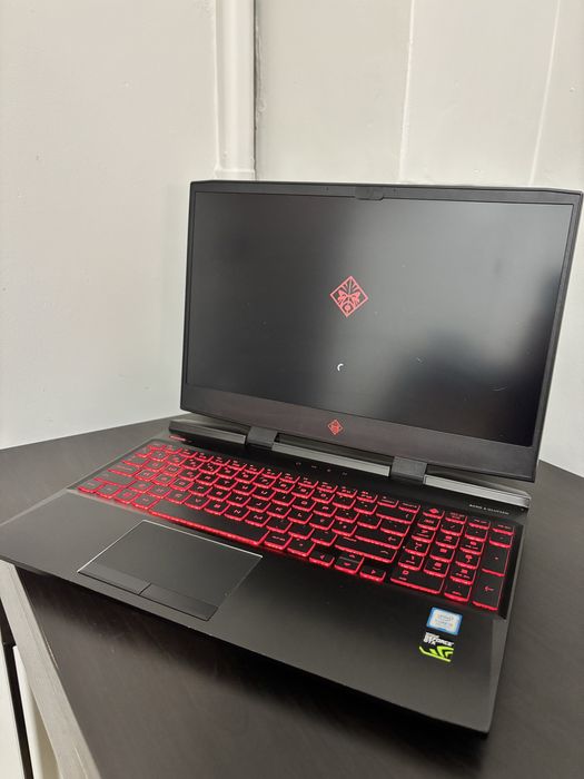 HP Omen 15-dc0xxx