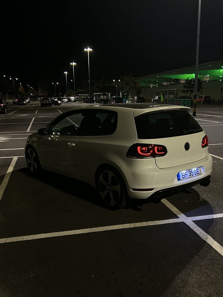 Volkswagen Golf VI GTI DSG
