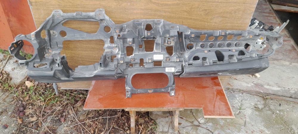 Стелаж торпедо Chevrolet Camaro