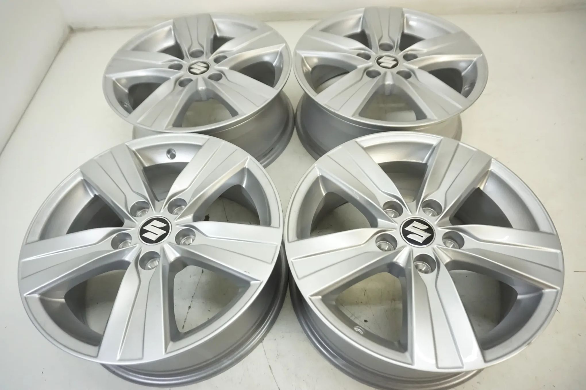 FELGI 16 SUZUKI SX4  S CROSS C CROSS SWIFT KIZASHI VITARA GRAND VITARA  SZ 4 S CROSS