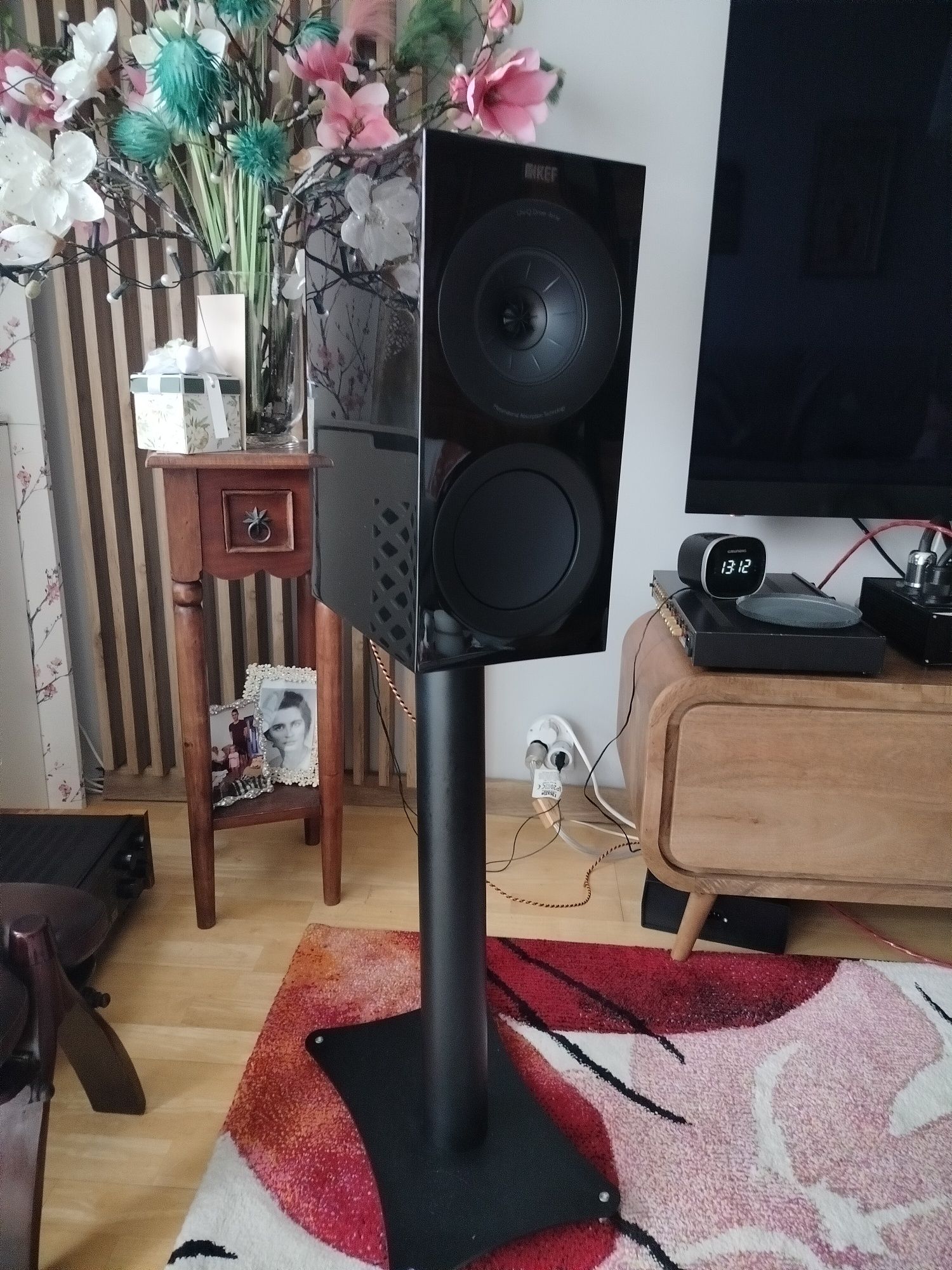 Standy - VAP , Gato Audio, Kef R3 Meta, Bowers 705, 706