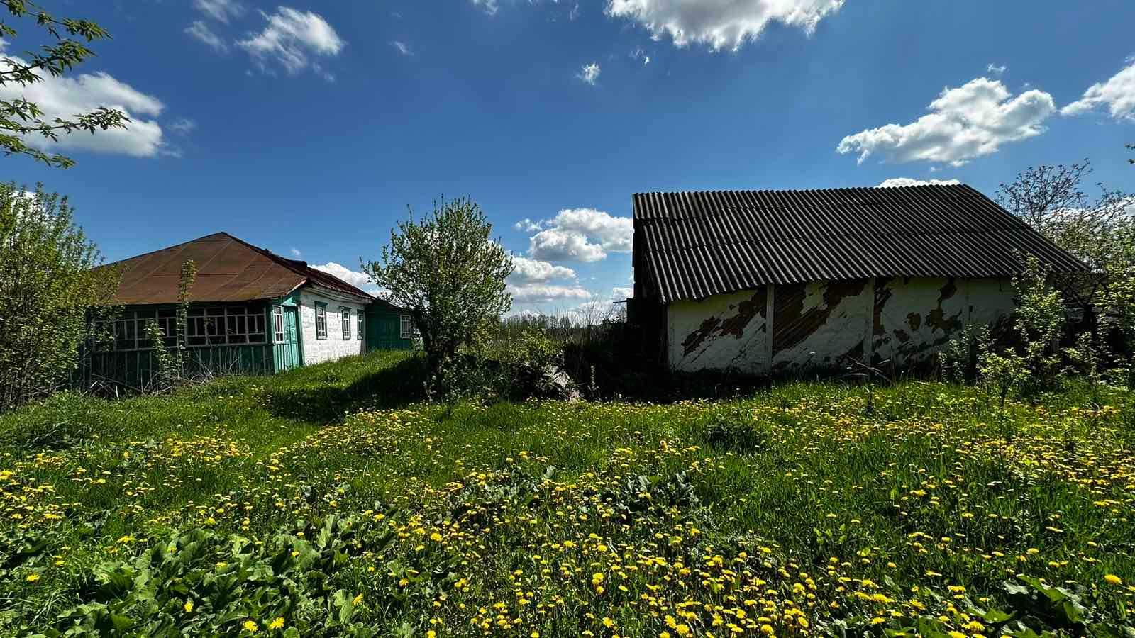 продається 60 сот в Студениці з будинком вєтхим