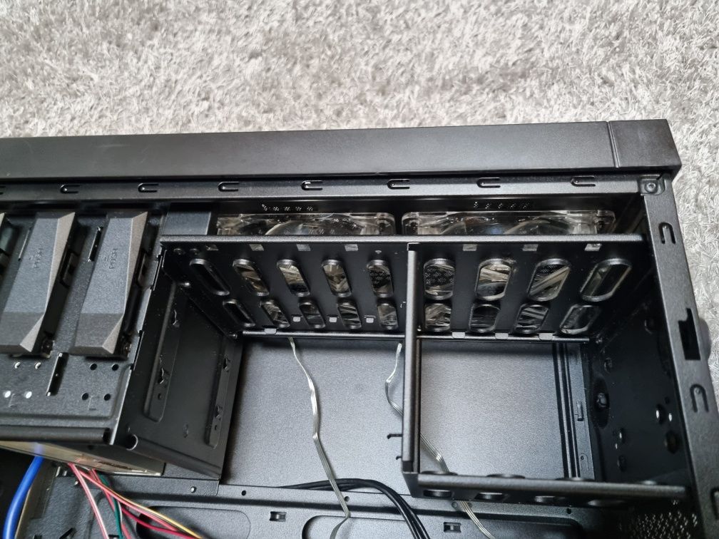 Корпус Zalman z5