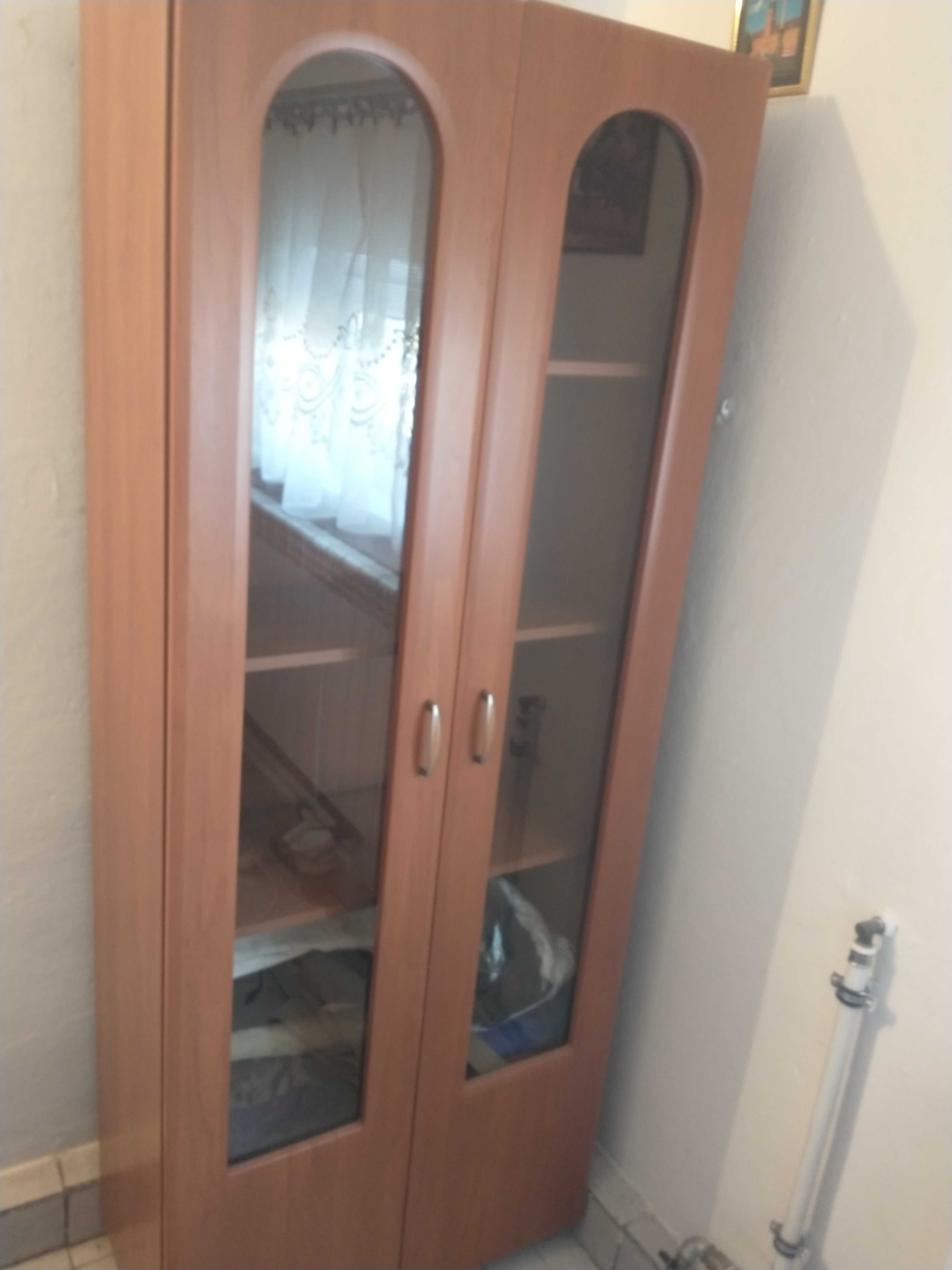 Szafa oszklona jabłoń
