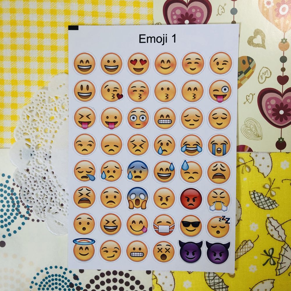 Стікери наклейки Emoji смайлики 38 видів