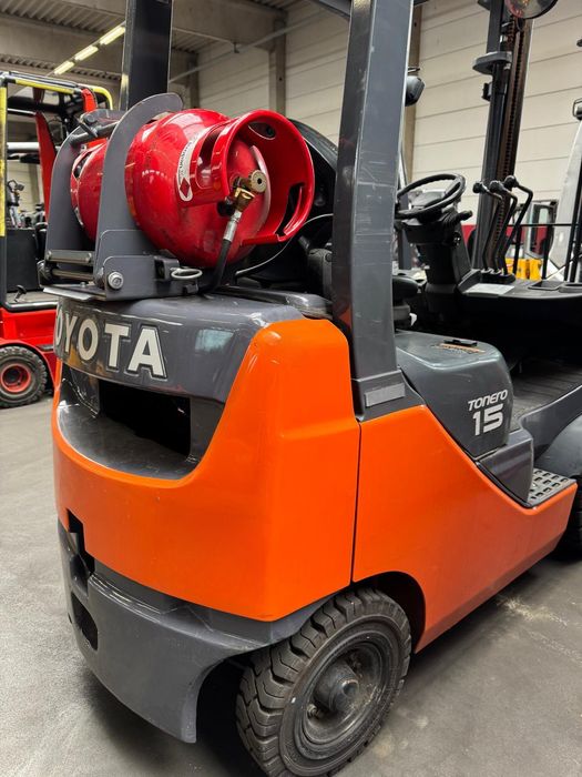 Навантажувач вилковий TOYOTA газ бензин погрузчик Тойота