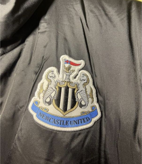 Зимовий пуховик Puma Newcastle United L розмір